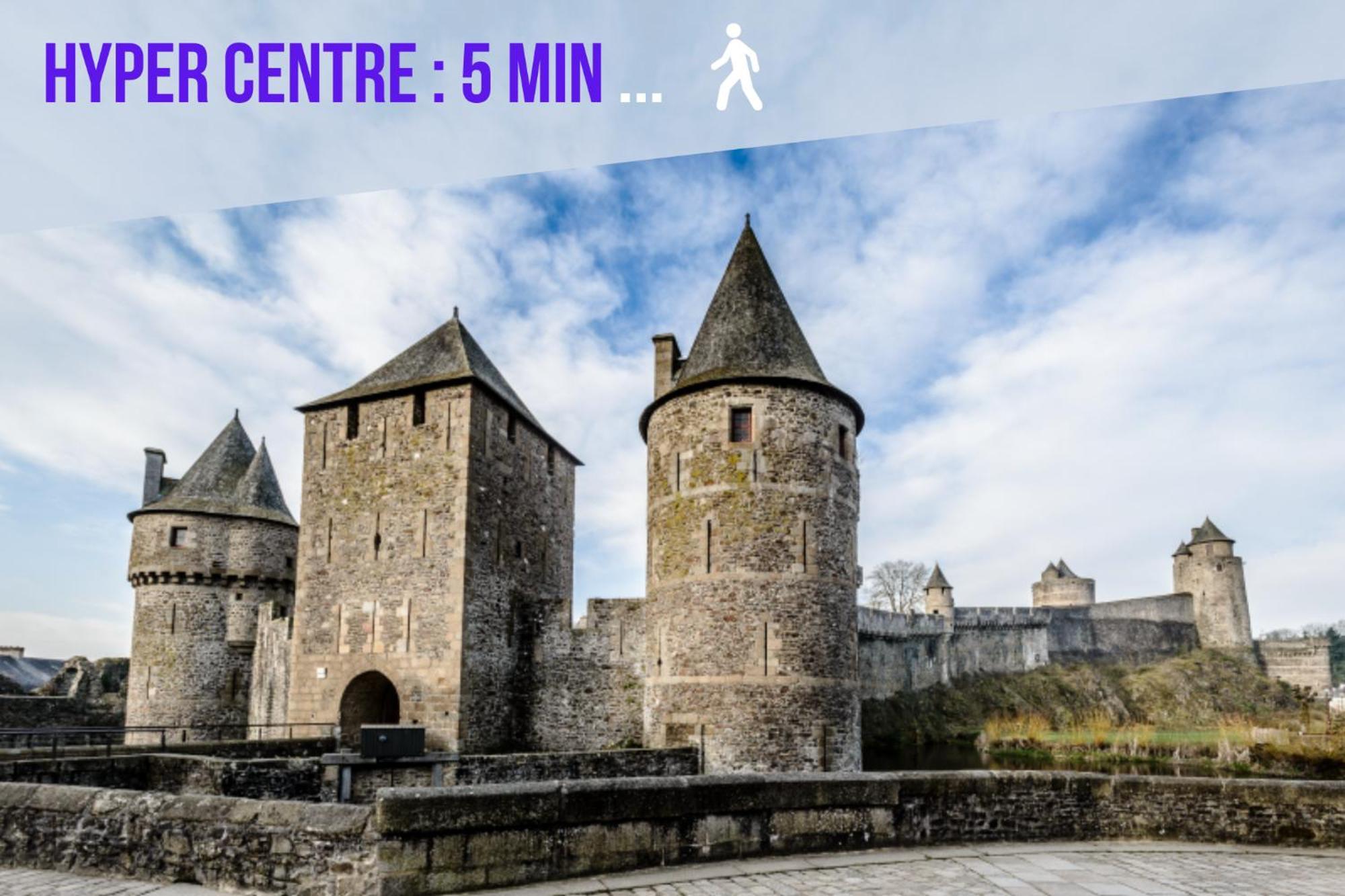 Yellow Home Fougères エクステリア 写真